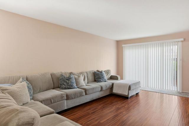 503 W Fox Court, Redwood City CA: https://media.crmls.org/mediaz/e082a426-a5b8-47b9-b1e5-7e6a3c793543.jpg