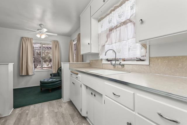 1453 OLIVEWOOD LN, Alpine CA: https://media.crmls.org/mediaz/e0836f8f-a195-469f-a1cd-61f208f195b8.jpg