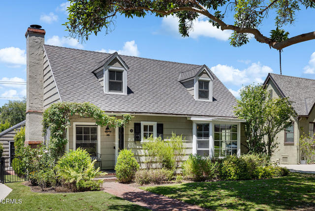 49 Annandale Road, Pasadena CA: https://media.crmls.org/mediaz/e084084a-8bb5-4596-b681-b721cf8069fa.jpg