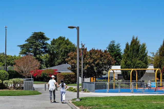 3937 Gillis Drive, San Mateo CA: https://media.crmls.org/mediaz/e085220c-552a-4d0e-b7c3-a0cae508867a.jpg