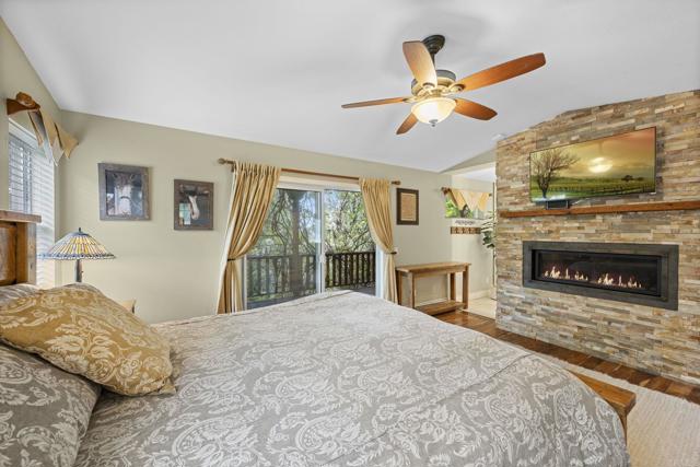 31619 21 Via Puerta Del Sol, Bonsall CA: https://media.crmls.org/mediaz/e0888430-7efc-47ed-a2e4-d80b1ba04c17.jpg
