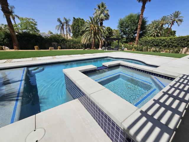 Image 42 of 55 For 72278 Barbara Drive