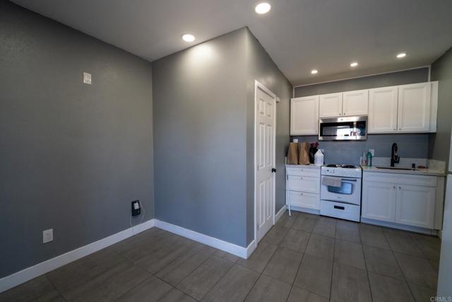 Detail Gallery Image 23 of 58 For 271 73 Quintard St, Chula Vista,  CA 91911 - – Beds | – Baths