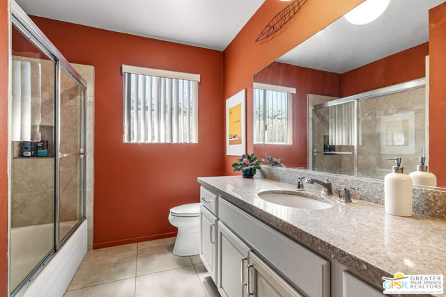 2072 S Bobolink Lane, Palm Springs, CA 92264