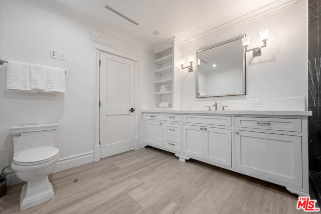 126 N Canyon View Drive, Los Angeles CA: https://media.crmls.org/mediaz/e089b26b-5200-4a7e-bc8c-8031d469780c.jpg