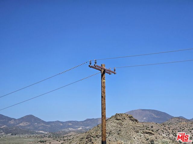 0 Pine Grove Dr, Tehachapi CA: https://media.crmls.org/mediaz/e089ce01-fe68-47ad-a020-c807a17d2781.jpg