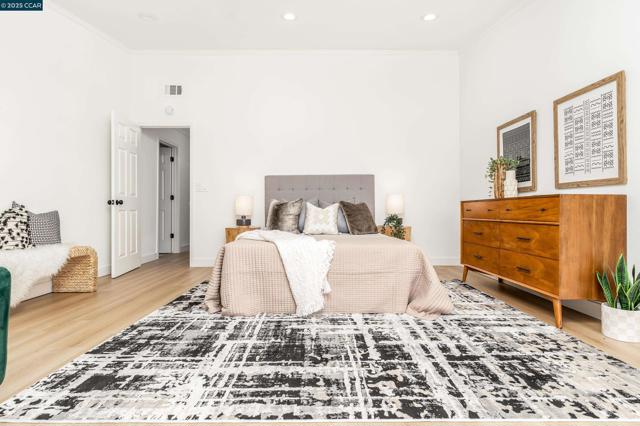 1400 Granada St, Vallejo CA: https://media.crmls.org/mediaz/e08a6df5-6c1b-41c5-a8f8-6c59eae21827.jpg