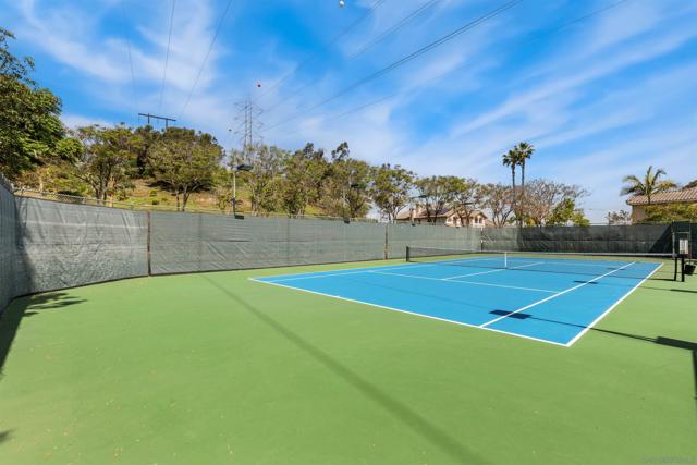 11311 Legacy Canyon Pl, San Diego CA: https://media.crmls.org/mediaz/e08aa743-a7cb-4a70-823b-58dc0ad1a370.jpg