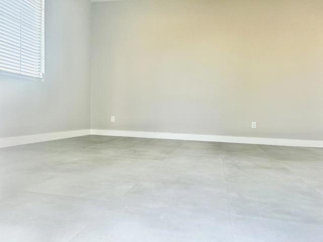 Image 8 of 18 For 41575 Ashford Unit  B