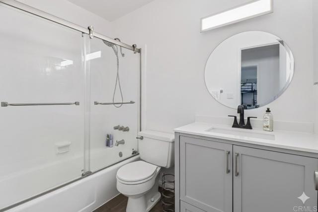 Detail Gallery Image 18 of 45 For 201 4th St a & B,  Encinitas,  CA 92024 - 5 Beds | 3/1 Baths