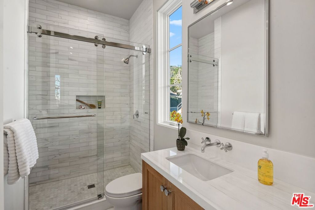 MLS #26840439 image #32