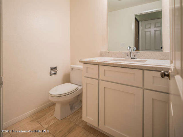Detail Gallery Image 15 of 16 For 832 Magnolia Ave #15,  Pasadena,  CA 91106 - 2 Beds | 2/1 Baths