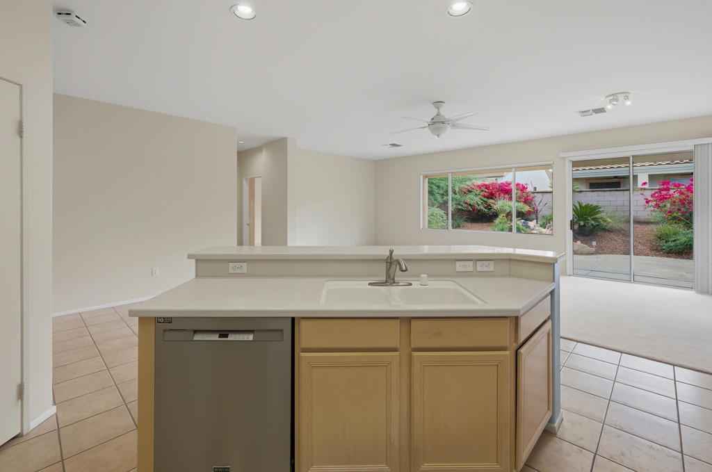 MLS #219135098DA image #14