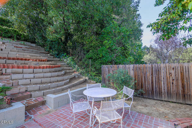 Detail Gallery Image 31 of 45 For 1331 El Mirador Dr, Pasadena,  CA 91103 - 2 Beds | 2 Baths