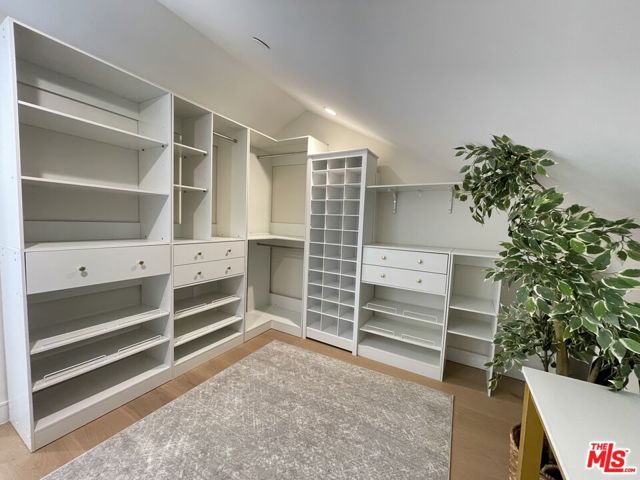 1902 Gates Avenue, Redondo Beach, California 90278, 3 Bedrooms Bedrooms, ,2 BathroomsBathrooms,Residential,Sold,Gates,25621447