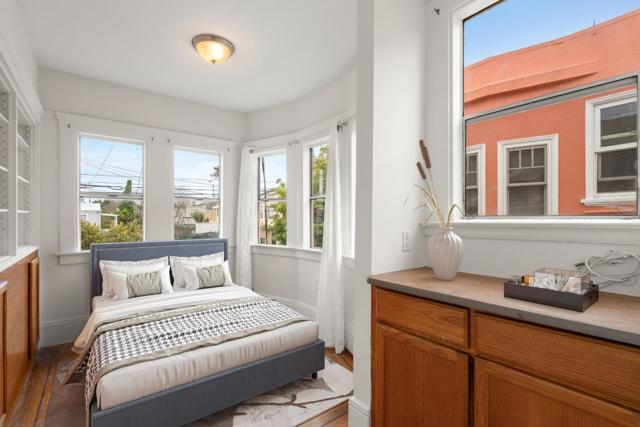189 Lee Avenue, San Francisco CA: https://media.crmls.org/mediaz/e08ed176-7ecb-445c-b766-10a46ff790e7.jpg