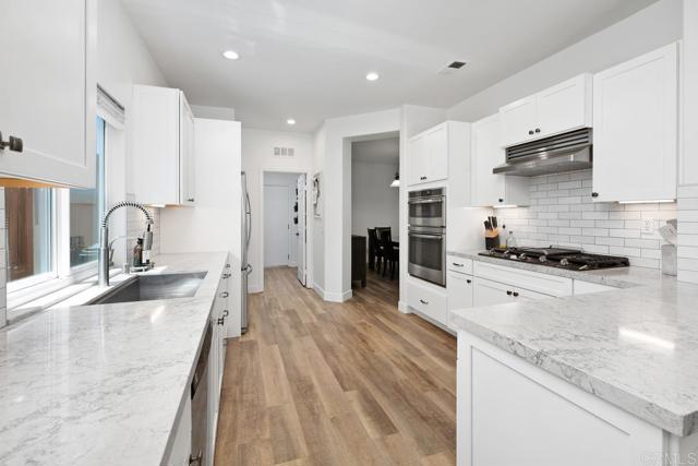 1218 Corte Zafiro, San Marcos CA: https://media.crmls.org/mediaz/e08f0687-4701-491b-b95e-9f67d608ff58.jpg