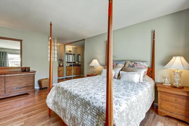792 Marlin Avenue, Foster City CA: https://media.crmls.org/mediaz/e08f669e-8d58-48e6-b907-a2ee053174d5.jpg