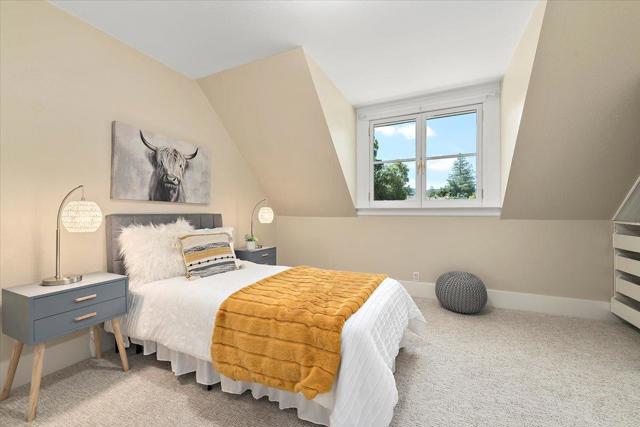 302 Los Gatos Boulevard, Los Gatos CA: https://media.crmls.org/mediaz/e090ded7-7e9f-4516-952a-2530cab9490b.jpg