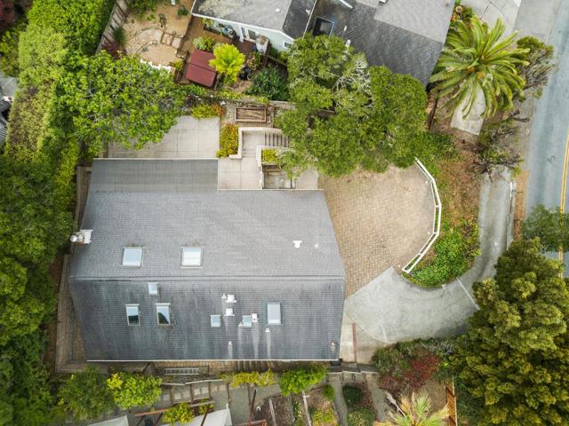 254 Aptos Beach Drive, Aptos CA: https://media.crmls.org/mediaz/e090eca4-c8b2-4de8-9aed-5ce12c8f47d2.jpg