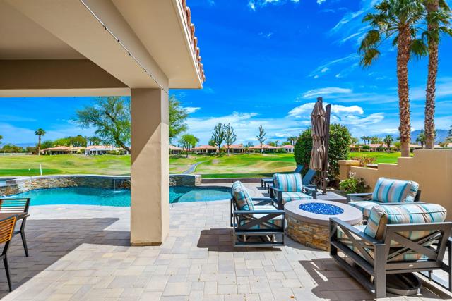 80305 Cedar, La Quinta CA: https://media.crmls.org/mediaz/e0913e71-7e25-402a-8b6d-29844cbe082f.jpg