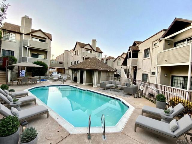 Detail Gallery Image 15 of 28 For 9260 Towne Centre Drive #23,  San Diego,  CA 92121 - 2 Beds | 1/1 Baths