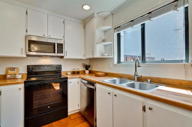 535 Boxleaf Court, San Jose CA: https://media.crmls.org/mediaz/e092eec9-77c0-4432-8fba-4760f97aa7b2.jpg