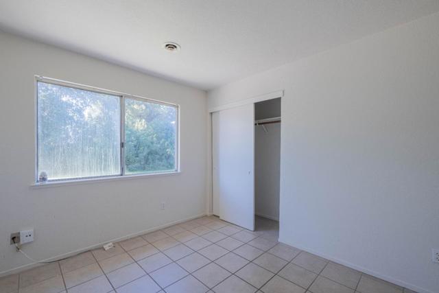 720 Clearview Drive, Hollister CA: https://media.crmls.org/mediaz/e0930052-94e7-43f5-9de6-4722efadf0d2.jpg