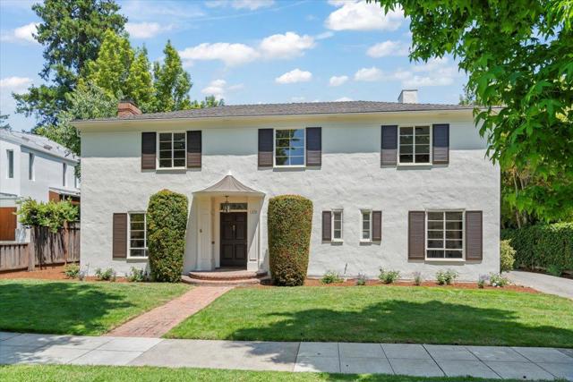 1375 Pitman Avenue, Palo Alto CA: https://media.crmls.org/mediaz/e09407e5-ec2e-4069-a412-486eb15c9b90.jpg