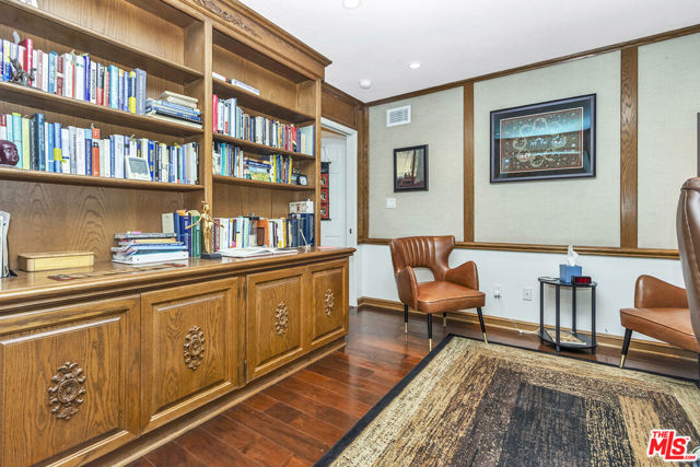 10329 Melvin Avenue, Porter Ranch CA: https://media.crmls.org/mediaz/e094bcf5-247b-4f35-8140-ad107adb38f9.jpg