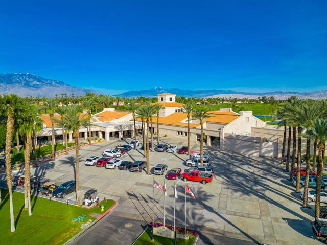 678 Vista Lago Circle N, Palm Desert, CA 92211