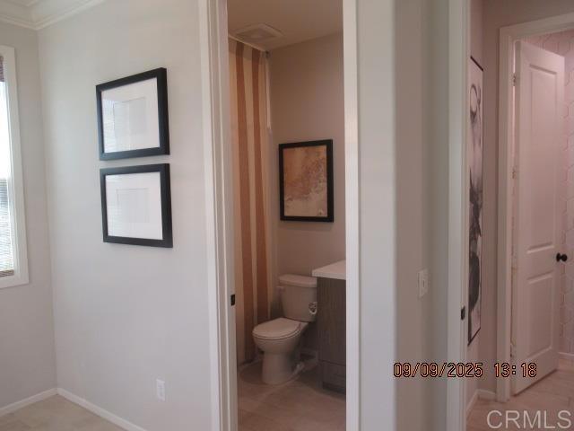 1008 Camino Prado, Chula Vista CA: https://media.crmls.org/mediaz/e0956826-3483-475c-b0a9-1eee84d8e5d7.jpg