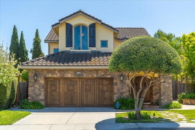 17666 Winding Creek Road, Salinas CA: https://media.crmls.org/mediaz/e0958c0b-a758-4c1a-ad82-8676084b6a0b.jpg