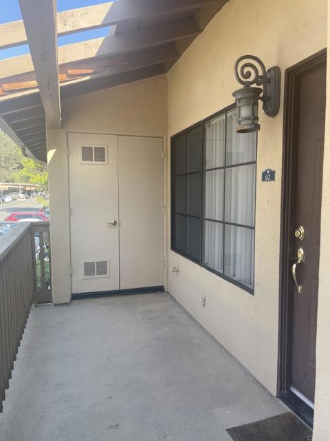 Detail Gallery Image 6 of 29 For 12560 Carmel Creek Rd, San Diego,  CA 92130 - 2 Beds | 2 Baths