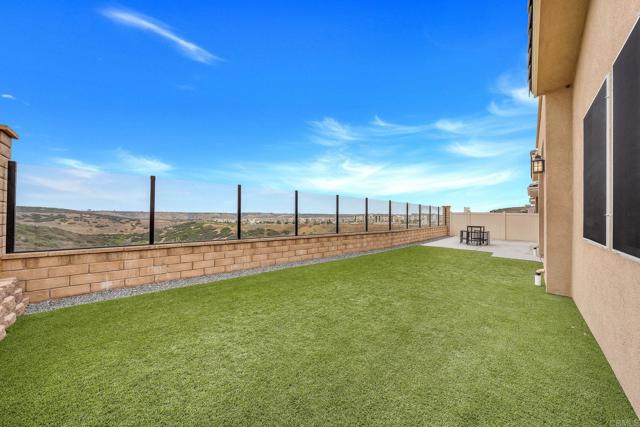 1228 Spivey Rd, Chula Vista CA: https://media.crmls.org/mediaz/e0969cf6-2cbc-4fb3-9e24-9d3caebc564a.jpg