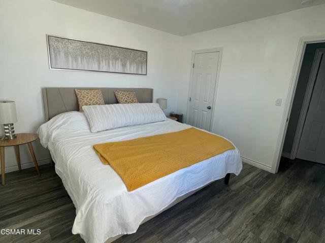 3904 Agua Avenue, 29 Palms CA: https://media.crmls.org/mediaz/e0974da3-de6b-4164-af27-14882a69349a.jpg