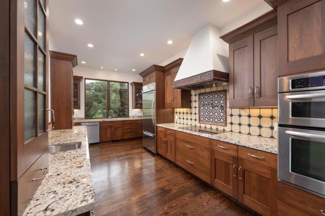 1036 Los Trancos Road, Portola Valley CA: https://media.crmls.org/mediaz/e097bbb8-02d3-4e87-a793-6b80d7d36f9a.jpg
