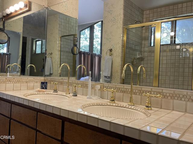 32691 Pearl Drive, Fort Bragg CA: https://media.crmls.org/mediaz/e097c163-c250-47dc-99d2-29f35080b319.jpg