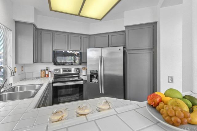 Detail Gallery Image 13 of 36 For 7254 Shoreline Dr #131,  San Diego,  CA 92122 - 2 Beds | 2 Baths