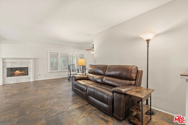 9313 Hayvenhurst Avenue, North Hills CA: https://media.crmls.org/mediaz/e0993f16-87b2-4014-a104-c7b6350c70a0.jpg