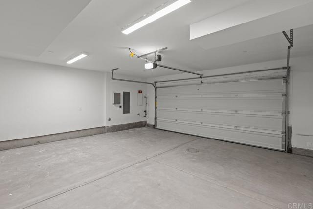 Detail Gallery Image 15 of 16 For 2524 Chamomile Ln, Carlsbad,  CA 92008 - 3 Beds | 2/2 Baths