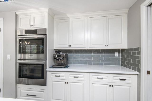 Image 16 of 49 For 2839 Victoria Ridge Ct