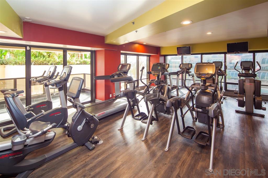 MLS #250037576SD image #20