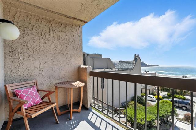 451 Roberts Road, Pacifica CA: https://media.crmls.org/mediaz/e09b1215-9ac5-4561-8e04-ef452baae2d0.jpg