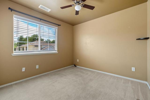1415 Stoney Creek Road, Paso Robles CA: https://media.crmls.org/mediaz/e09bb3c3-f826-4111-b3f8-edfcf1b00ba5.jpg