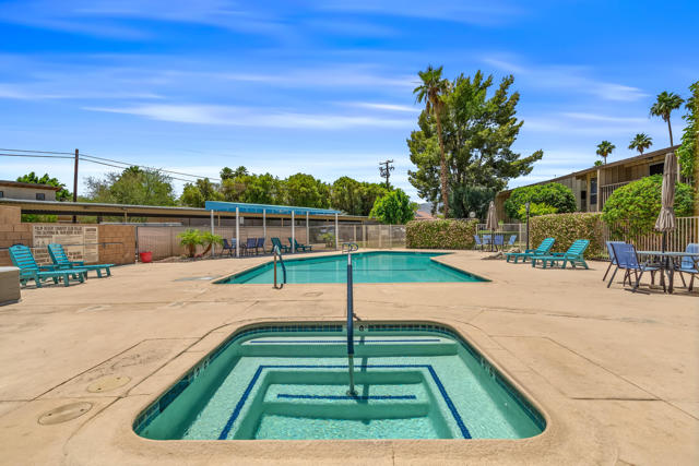 77845 California Drive, Palm Desert CA: https://media.crmls.org/mediaz/e09c53ff-fadc-4225-bef4-deb8e9d2c8b5.jpg