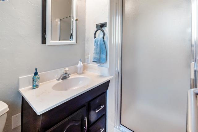 4670 Eggers Dr, Fremont CA: https://media.crmls.org/mediaz/e09cbff5-0eea-4e21-9379-e55087cc40c4.jpg