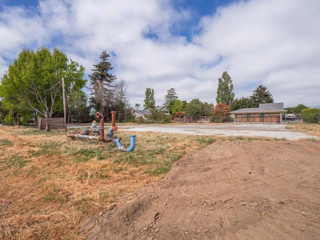 30 Riverside Road, Watsonville CA: https://media.crmls.org/mediaz/e09d3fdf-26ce-4e54-997d-a51fcc6c2d77.jpg