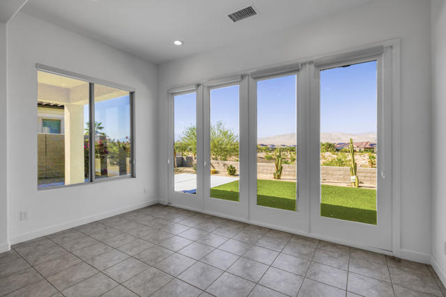 87 Zinfandel, Rancho Mirage, CA 92270