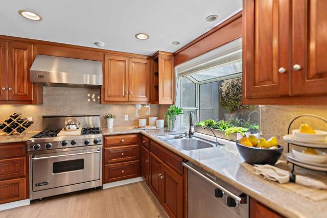 105 Milmar Way, Los Gatos CA: https://media.crmls.org/mediaz/e0a0767f-2858-4dfb-b6e2-4d57d7cb9634.jpg